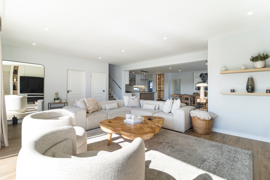 To Let 4 Bedroom Property for Rent in Sandown Estate Western Cape